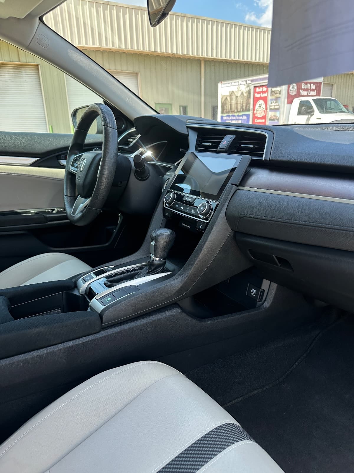 2017 Honda Civic EX-T - Photo 21