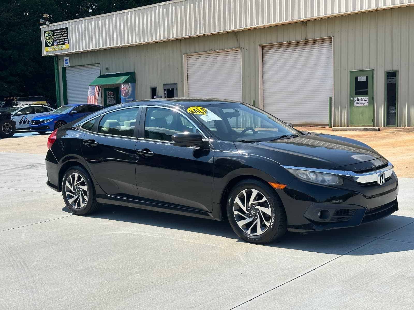 2017 Honda Civic EX-T - Photo 9