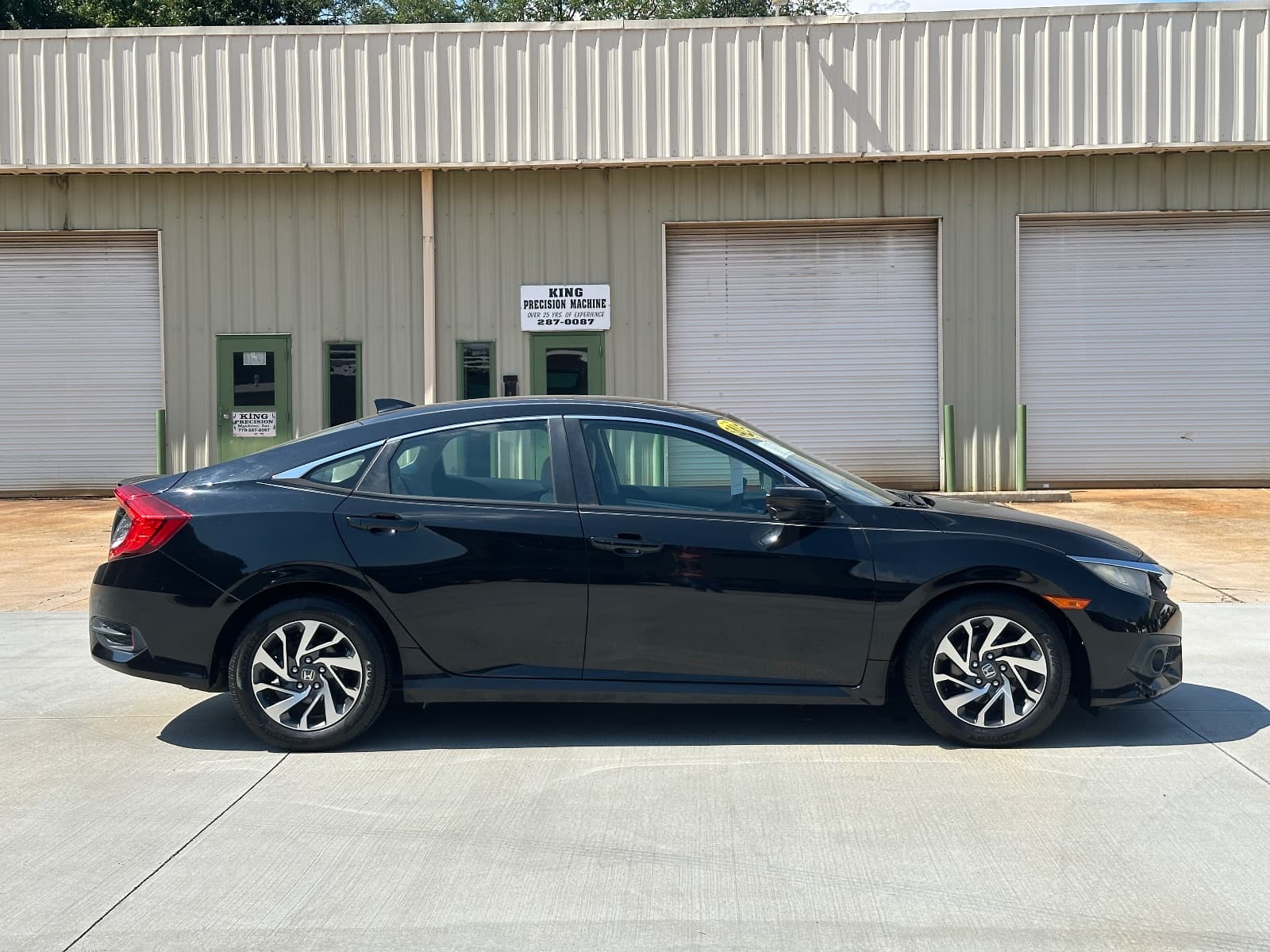 2017 Honda Civic EX-T - Photo 8
