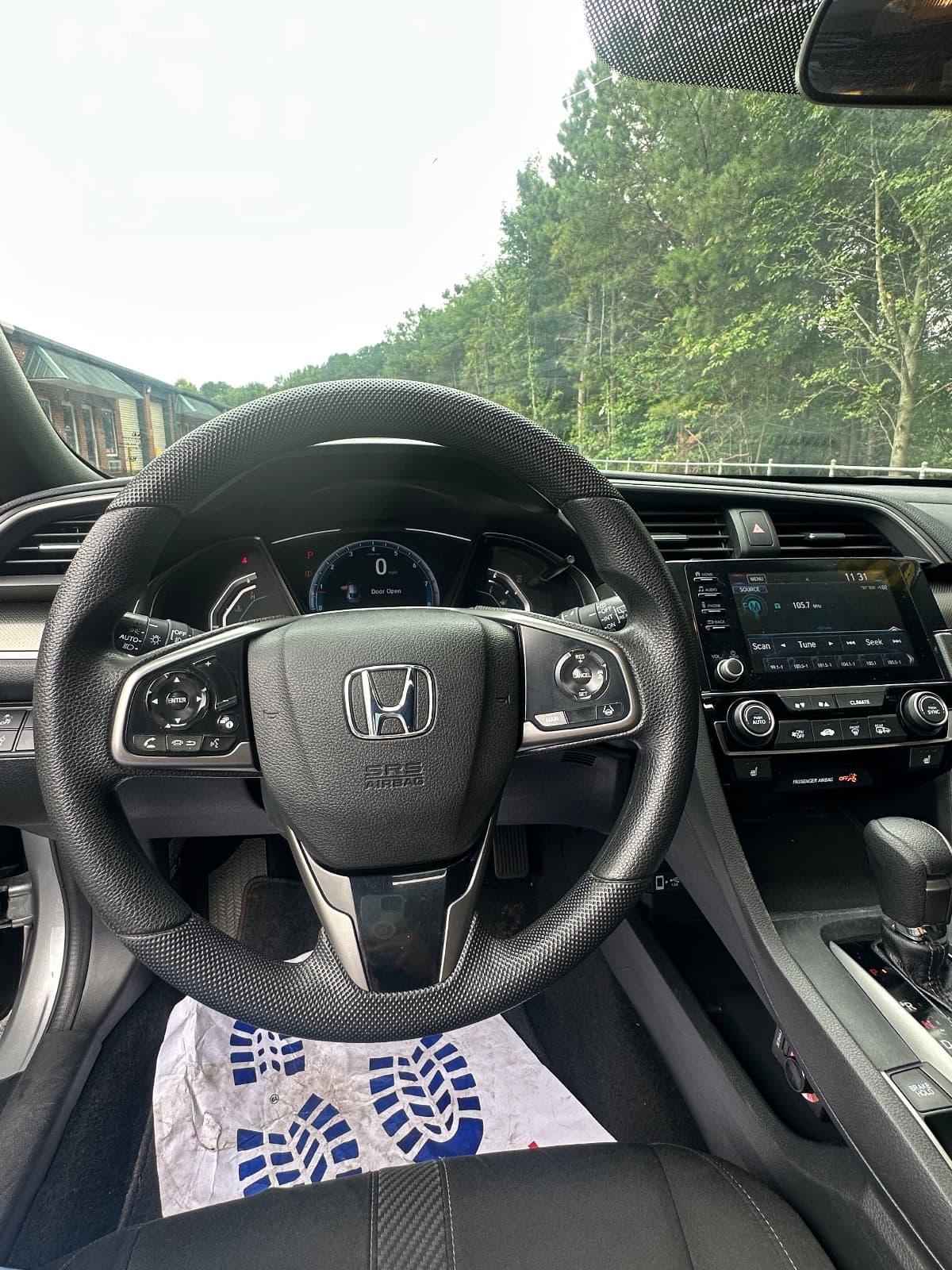 2019 Honda Civic Hatchback EX - Photo 30