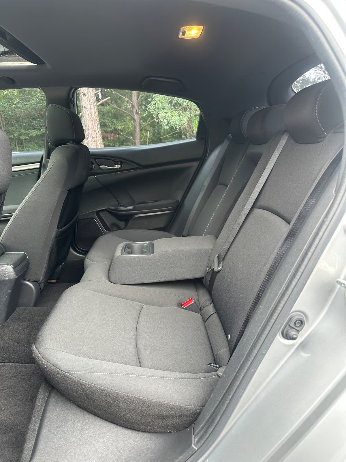 2019 Honda Civic Hatchback EX - Photo 22