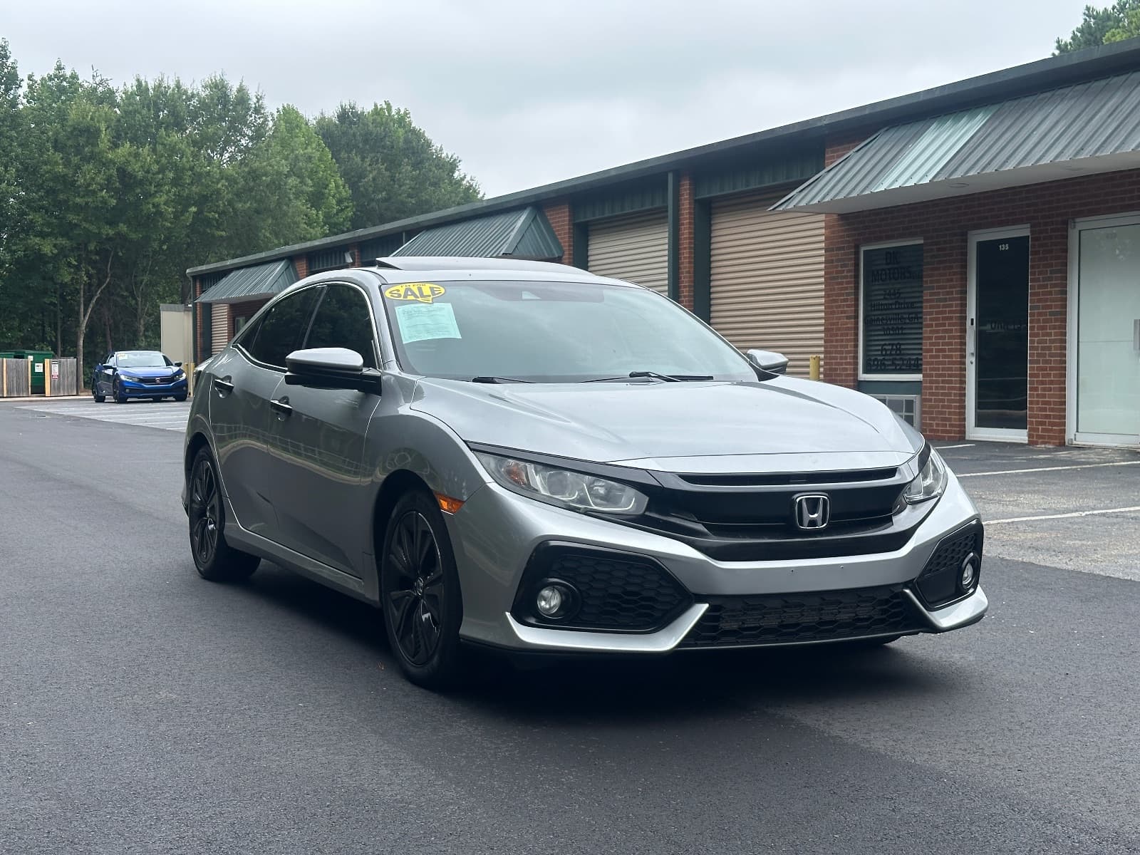 2019 Honda Civic Hatchback EX - Photo 12