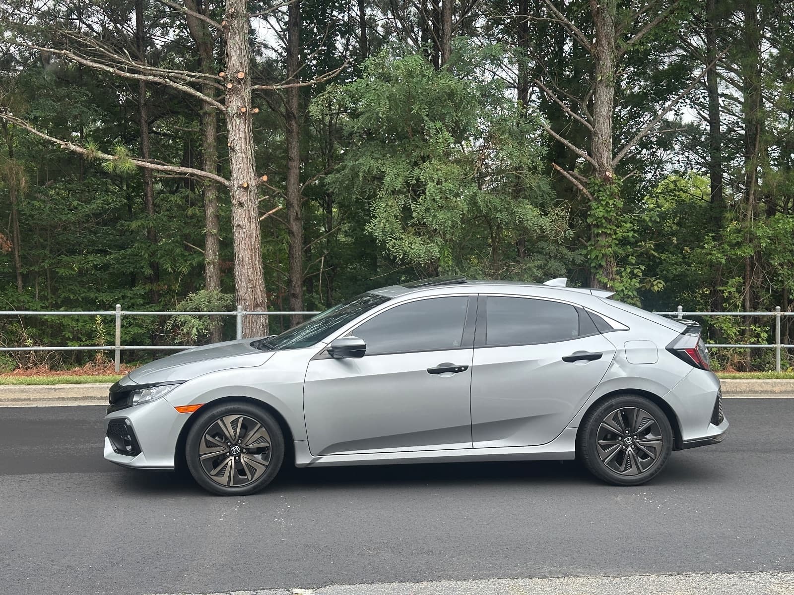 2019 Honda Civic Hatchback EX - Photo 3