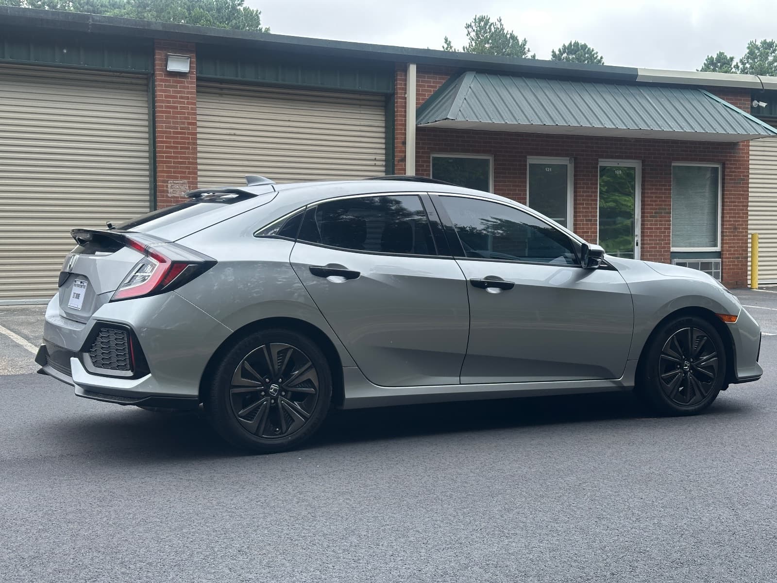 2019 Honda Civic Hatchback EX - Photo 9