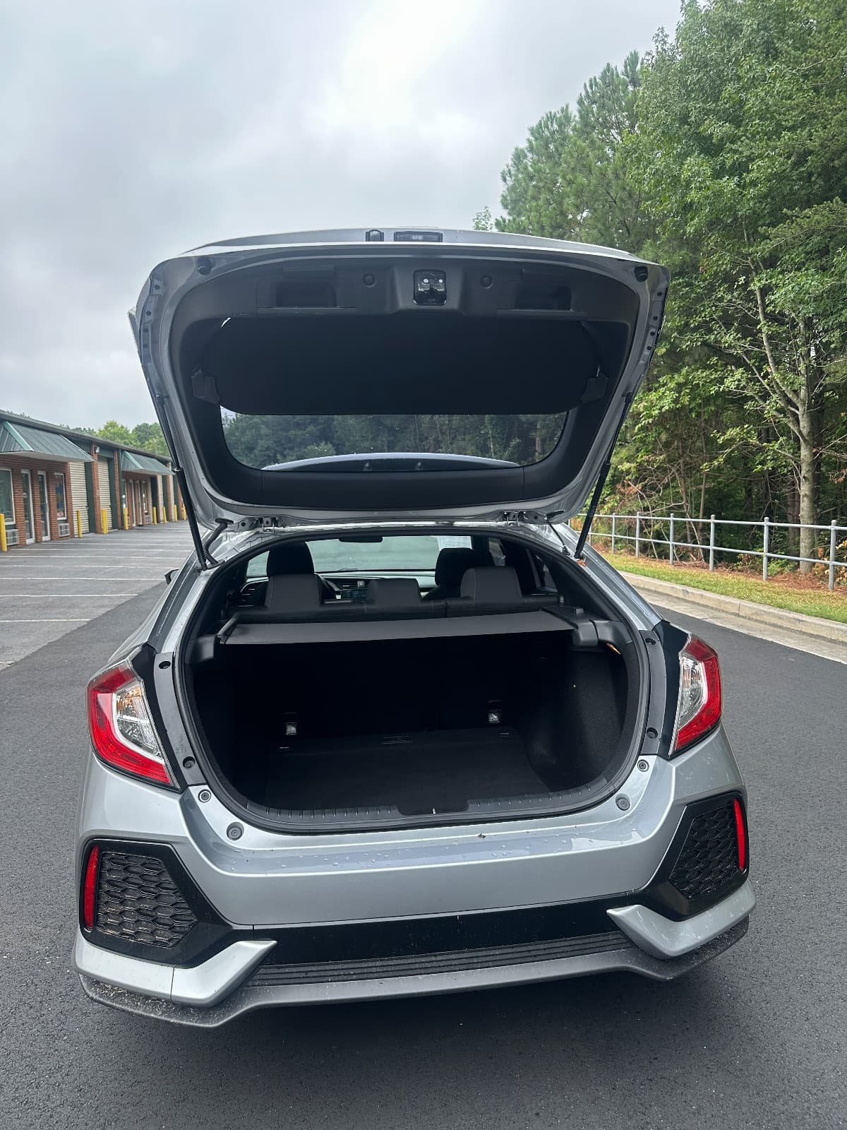 2019 Honda Civic Hatchback EX - Photo 23